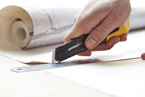 Afbreekmes Stanley SM 18mm antichoc blister à 1 stuk-1