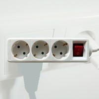 Stekkerdoos BRASQ  3 voudig 1.4 meter wit-3