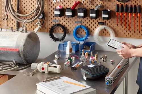 Labelprinter Dymo LabelManager Executive 640CB draagbaar qwerty 24mm zwart-2