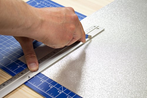 Snijmes Westcott office 9mm met schuifsluiting en metalen houder blauw-2