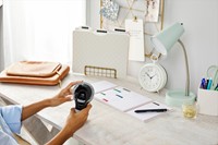 Reliëftape Dymo embossing plastic 9mm wit op zwart-1