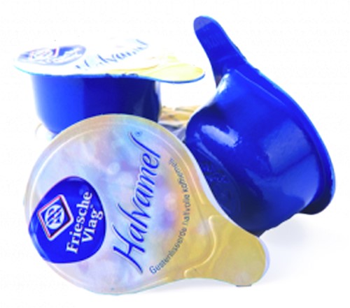 Koffiemelk Friesche vlag halvamel 7ml 10 cups